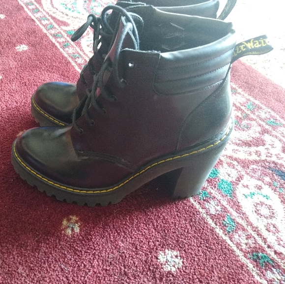 Dr Martens - Picture 2 of 7
